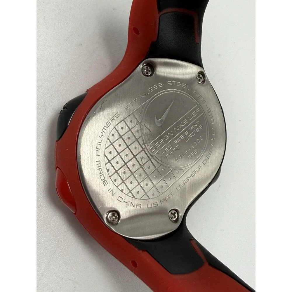 Nike Triax Fury 100 WR0139 NWT New Battery 46MM 7